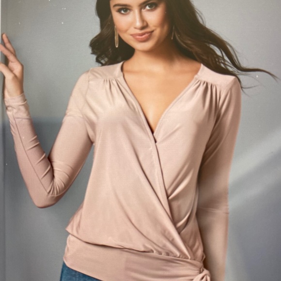 Top - Picture 2 of 2